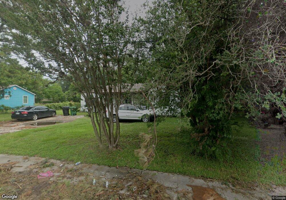 7143 Ley Rd, Houston, TX 77028 - photo 1