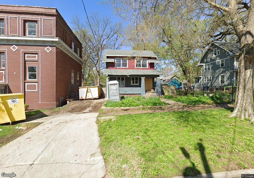 1010 24th St, Des Moines, IA 50311 - photo 1