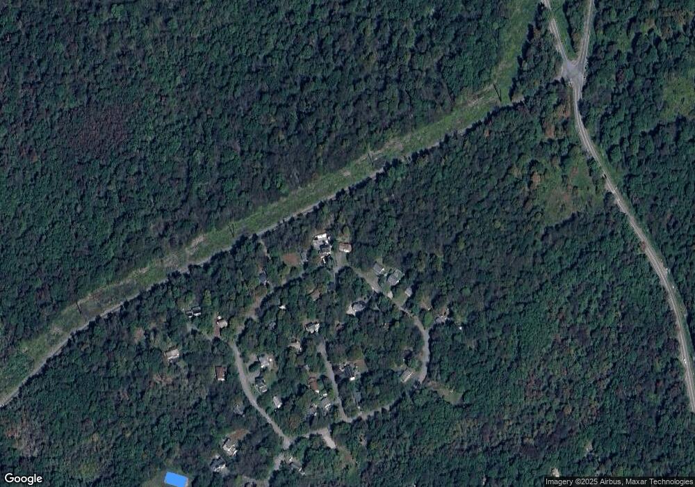 9677 Stony Hollow Cir, Tobyhanna, PA 18466 - photo 1