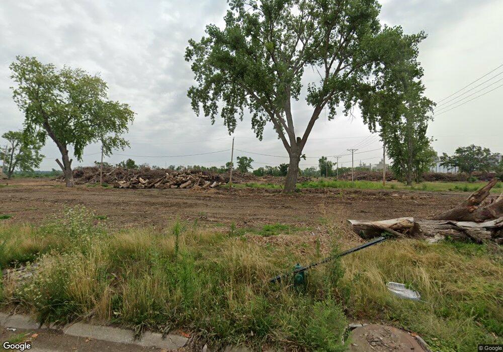 1403 5th St NW, Cedar Rapids, IA 52405 - photo 1