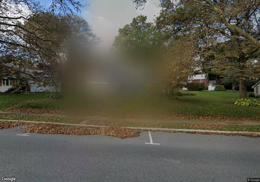 542 Cocoa Ave, Hershey, PA 17033 - photo 1