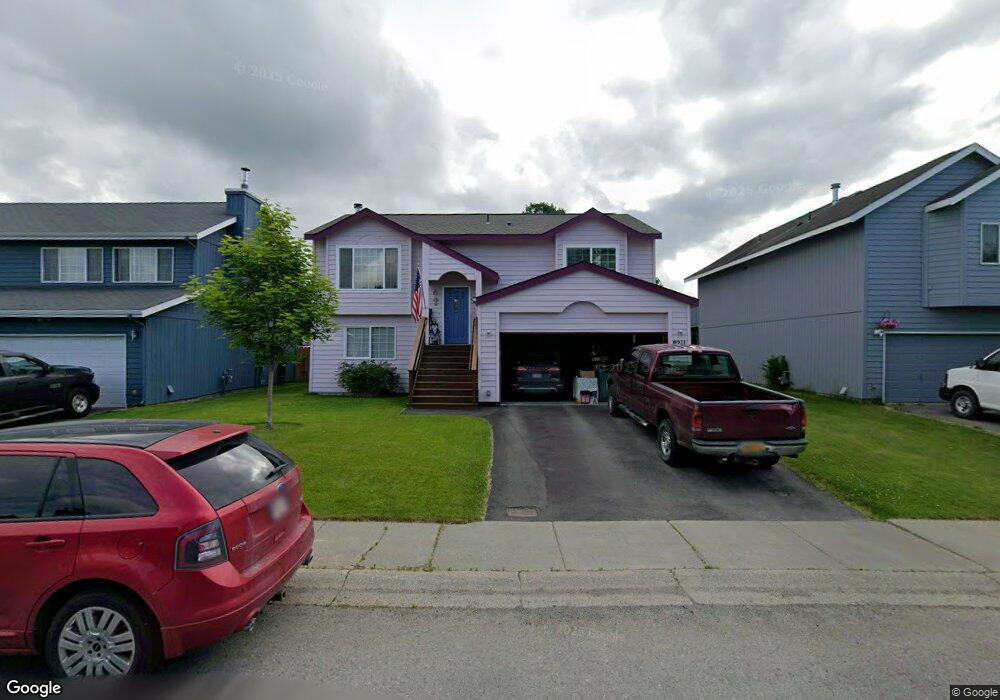 9211 Flintlock St, Anchorage, AK 99507 - photo 1
