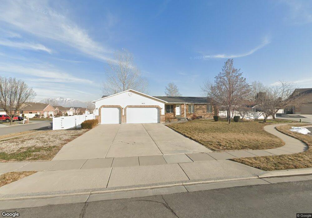 9433 S Autumn Meadow Cir, South Jordan, UT 84009 - photo 1