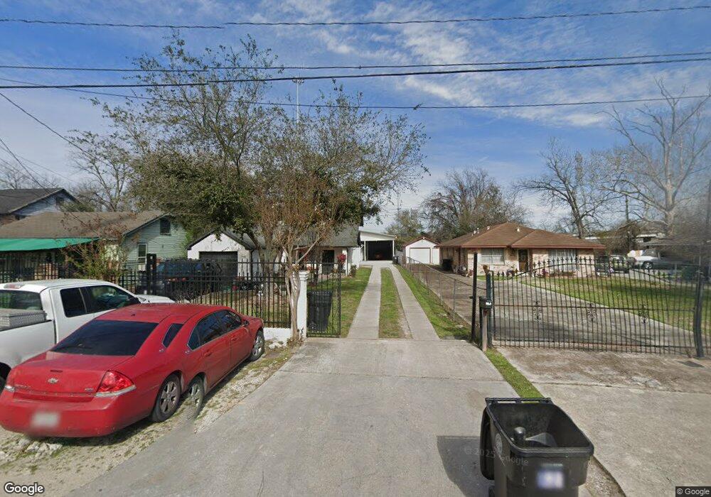 6314 1/2 Frisco St, Houston, TX 77022 - photo 1