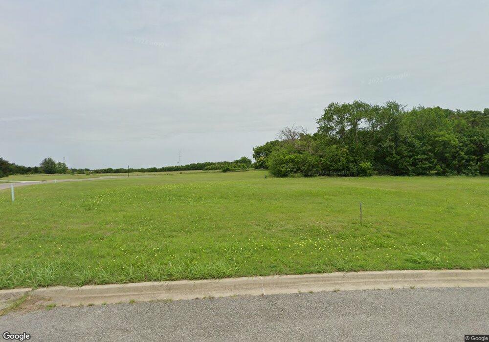 1925 Sunset Trail, Ardmore, OK 73401 - photo 1