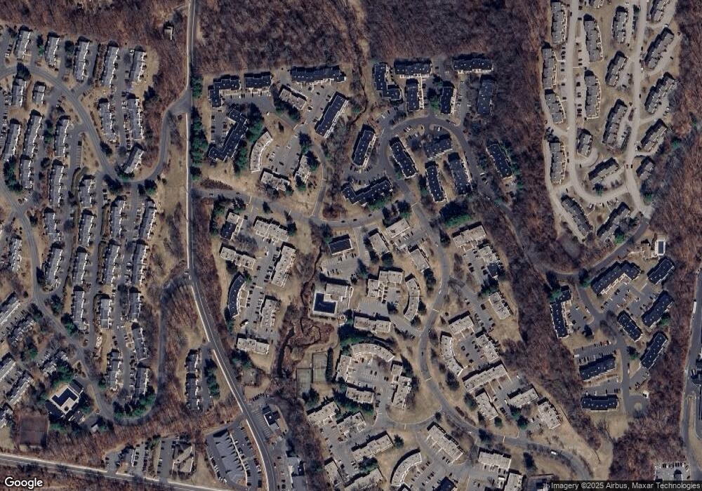 7 Birch Ct, Cromwell, CT 06416 - photo 1