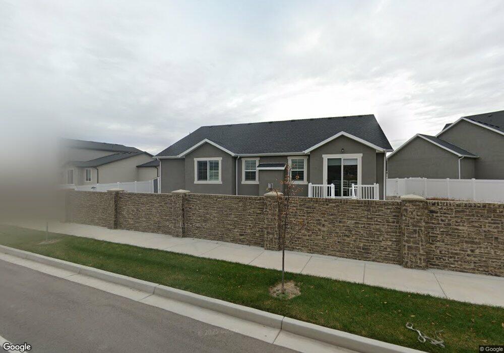 636 N Ledgebrook Ln, Lindon, UT 84042 - photo 1