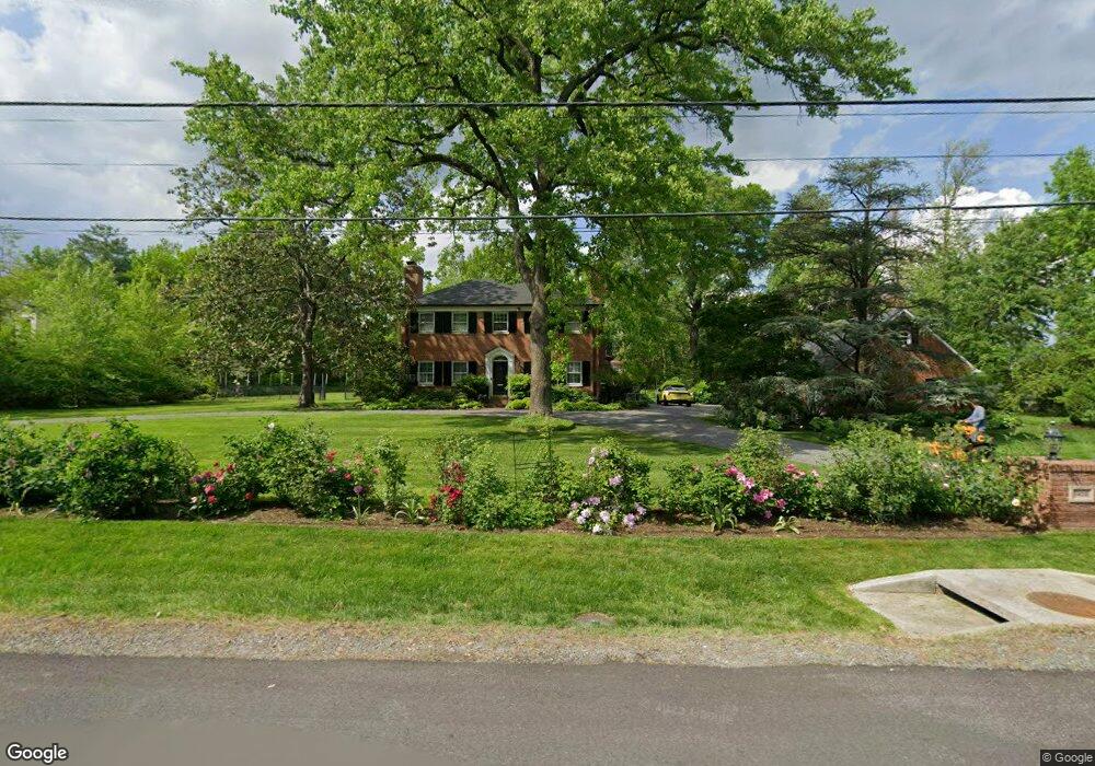 1403 Bishop Ln, Alexandria, VA 22302 - photo 1