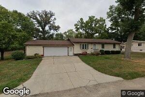 121 Oak St, Hudson, IA 50643