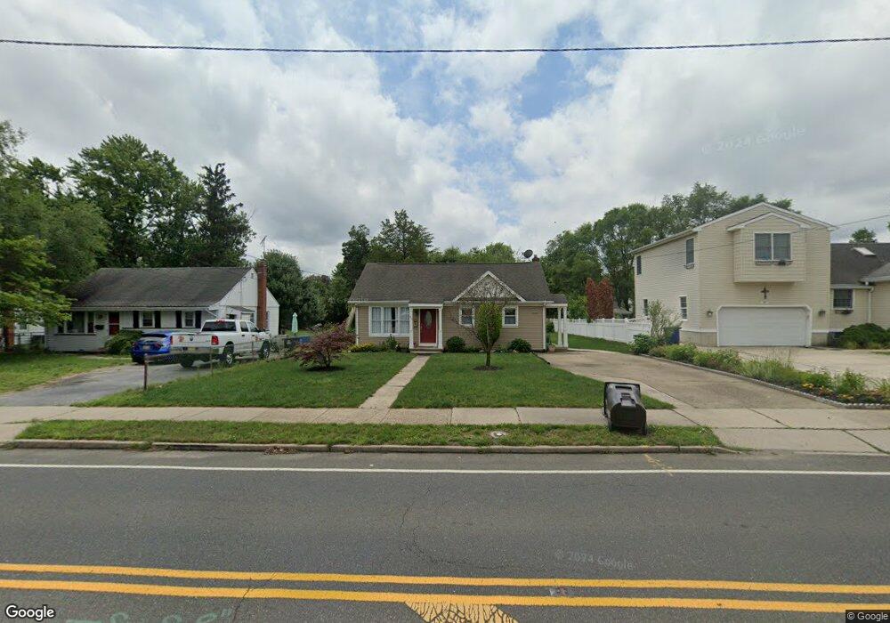 910 Bridgeboro St, Delran, NJ 08075 - photo 1