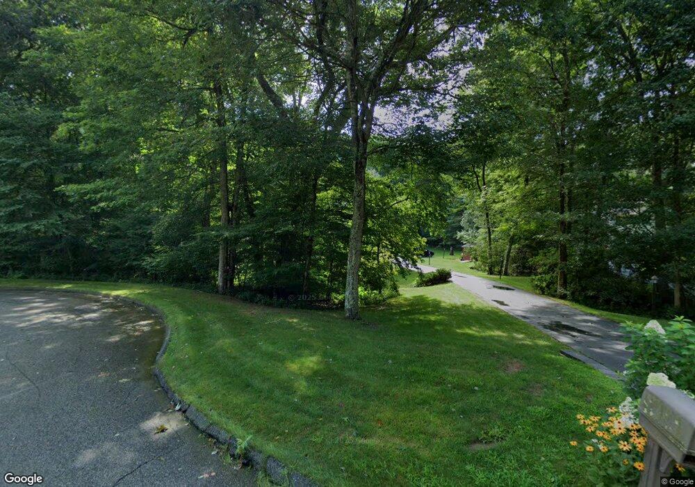 5 Meadowlark Ln, East Lyme, CT 06333 - photo 1