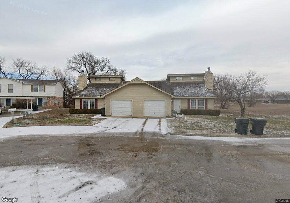 1008 W Will Rogers Ct, Claremore, OK 74017 - photo 1
