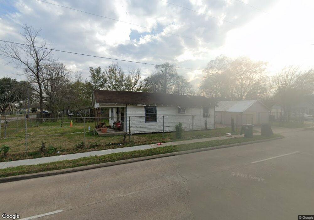 4123 Averill St, Houston, TX 77009 - photo 1
