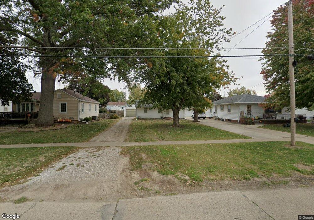 1002 W 6th St S, Newton, IA 50208 - photo 1