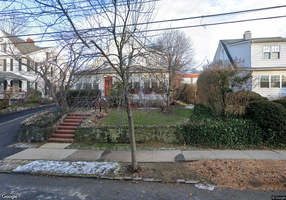 142 Chatfield Rd, Bronxville, NY 10708 - photo 1