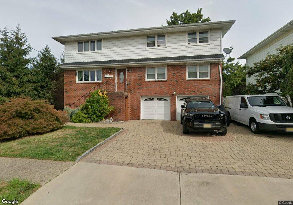 2 N Veprek Ln, South Hackensack, NJ 07606 - photo 1