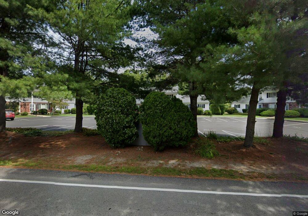 400 Commonwealth Ave unit 12, Warwick, RI 02886 - photo 1