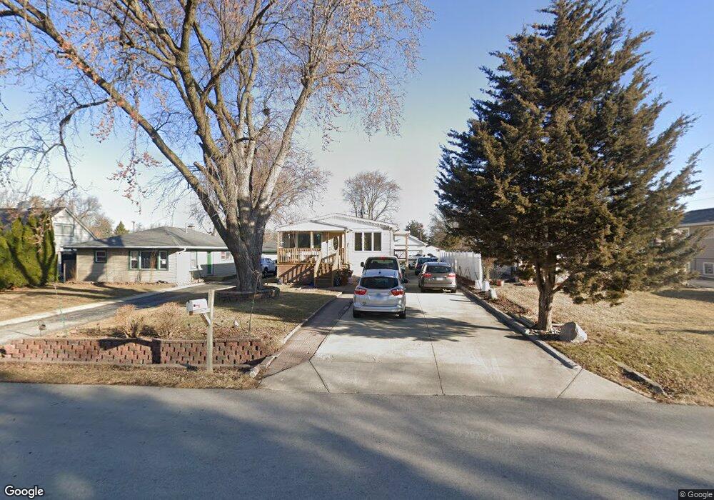918 E Lorraine Ave, Addison, IL 60101 - photo 1