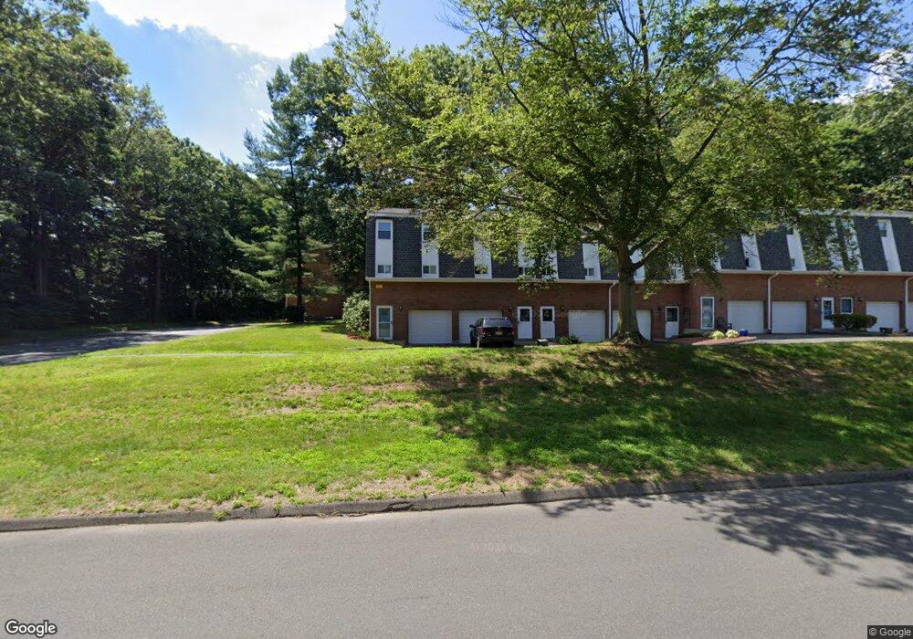 302 Dunfey Ln unit 308, Windsor, CT 06095 - photo 1