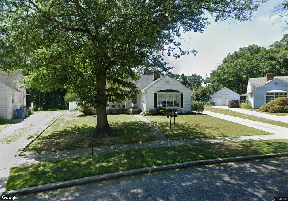 318 N Woodstock Dr, Cherry Hill, NJ 08034 - photo 1