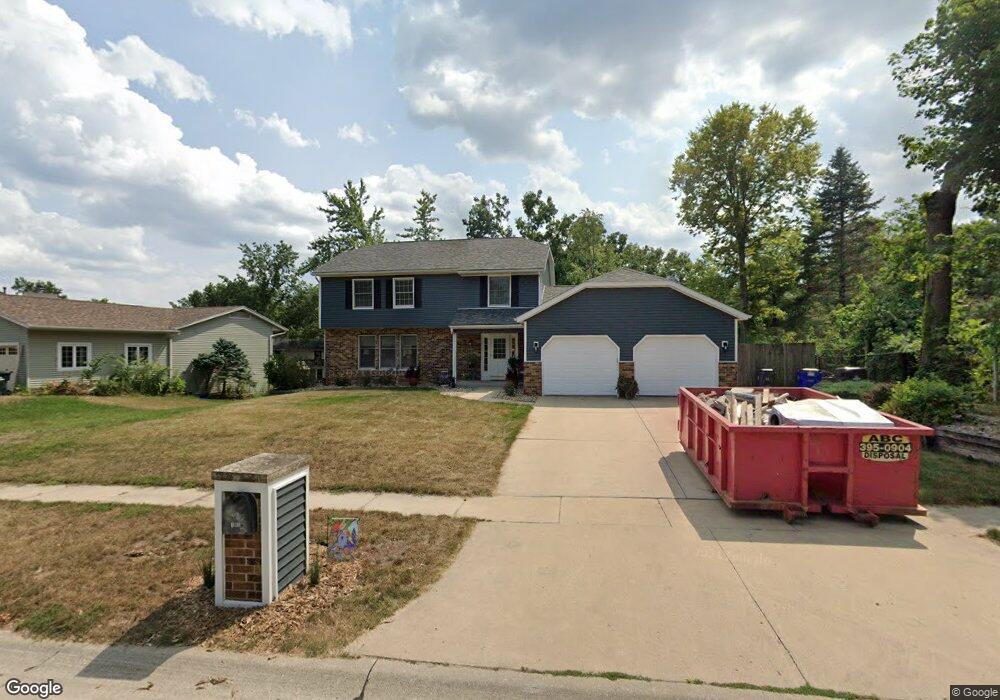 103 Tomahawk Trail SE, Cedar Rapids, IA 52403 - photo 1