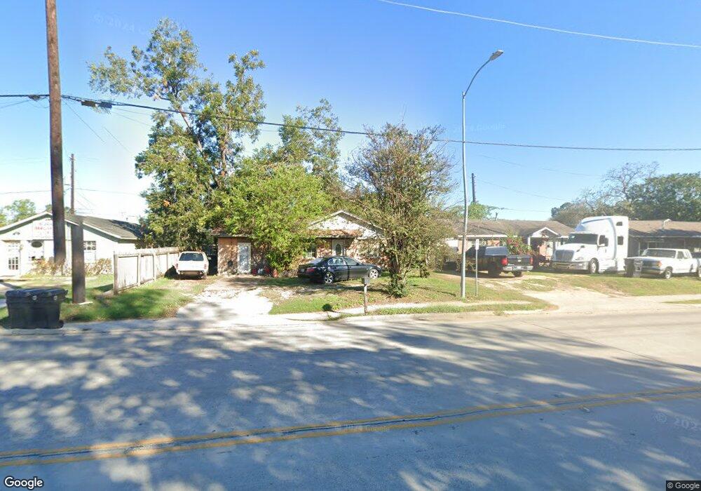 2542 W Little York Rd, Houston, TX 77091 - photo 1