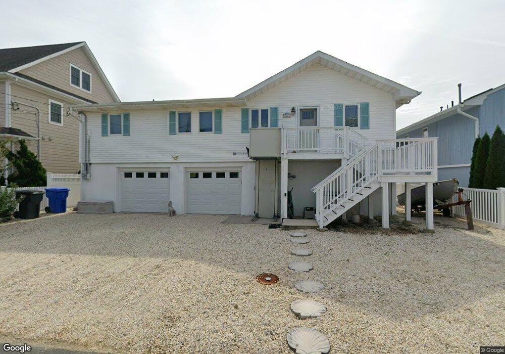 427 Cocoa Ct, Lavallette, NJ 08735 - photo 1