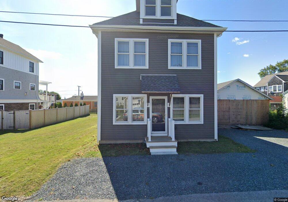 51 Crest St, Middletown, RI 02842 - photo 1