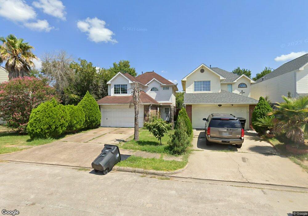 9267 Kingsflower Cir, Houston, TX 77075 - photo 1