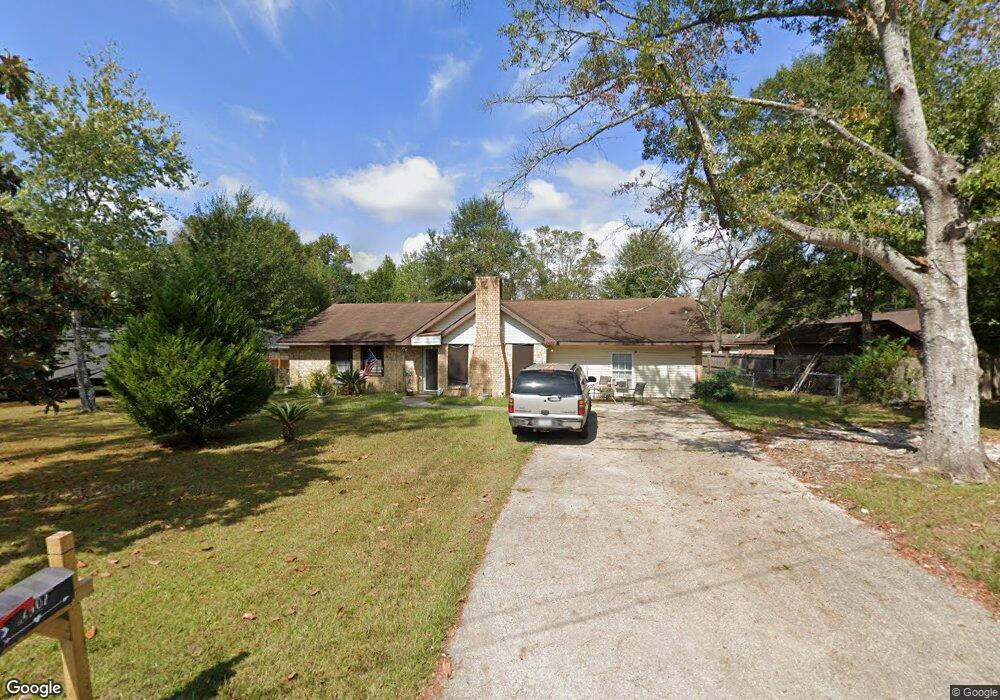 2402 Laura Dr, Picayune, MS 39466 - photo 1