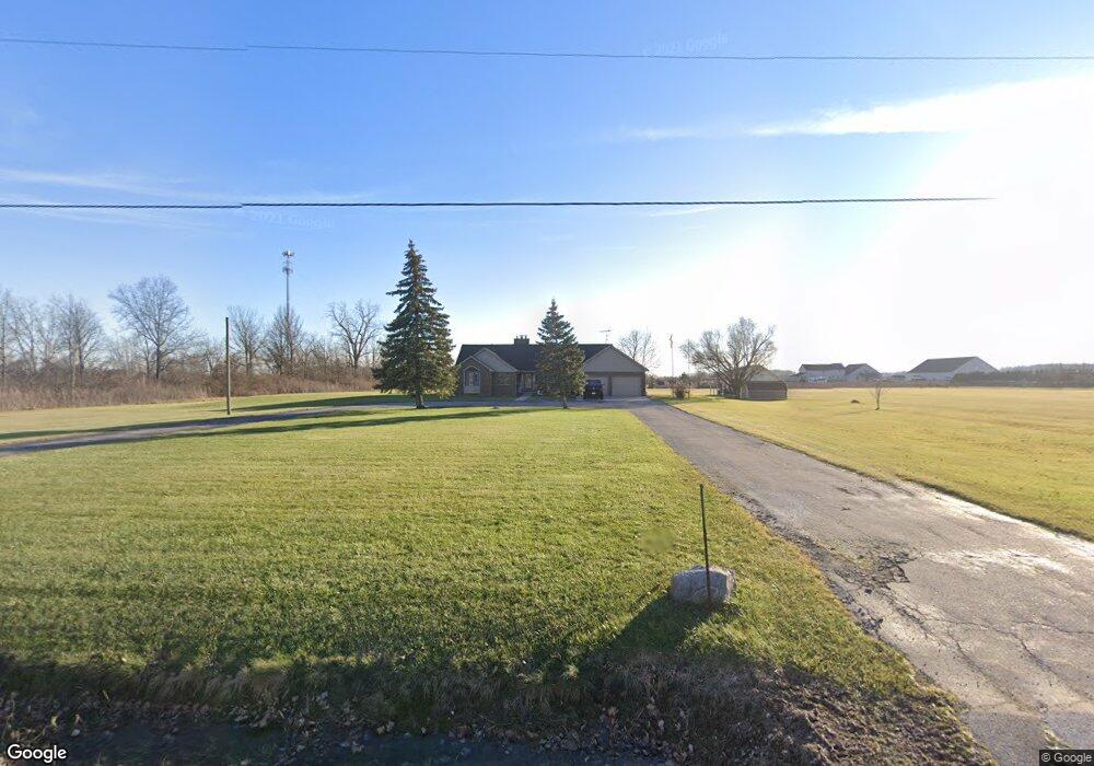 2252 Indian Trail Rd, Carleton, MI 48117 - photo 1