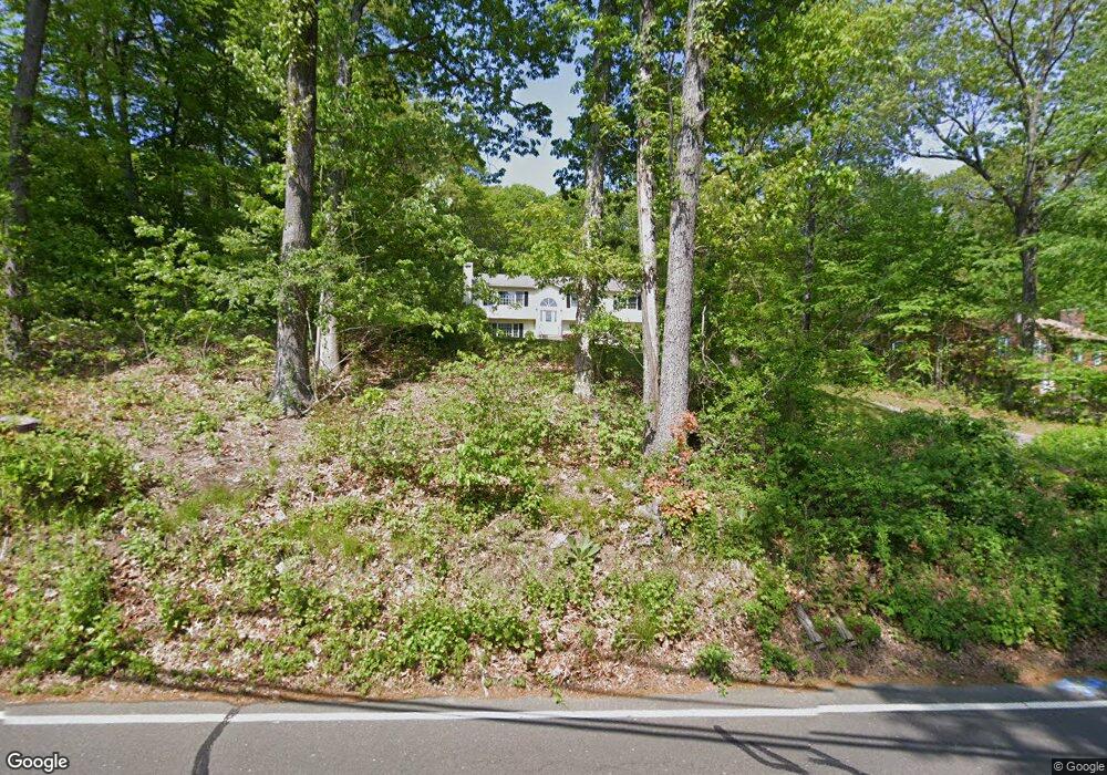 123 Hurd Rd, Trumbull, CT 06611 - photo 1