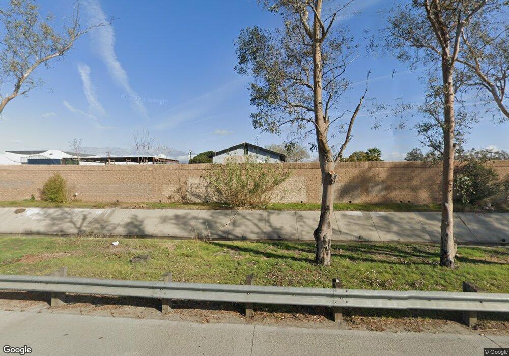 15057 Washington Dr, Fontana, CA 92335 - photo 1