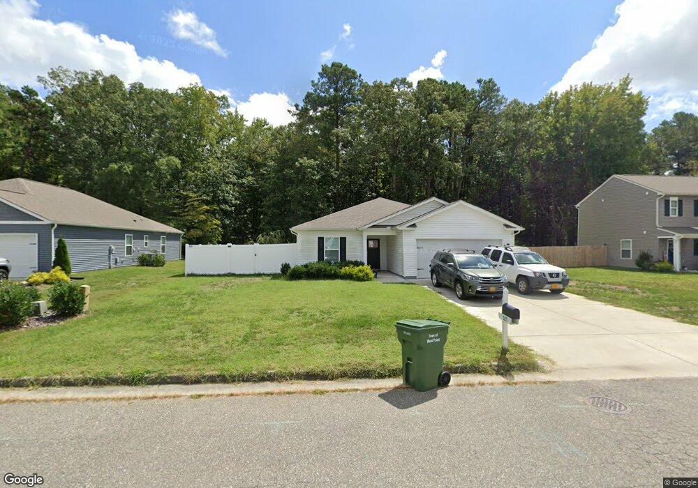 525 Bridgeway Ct, West Point, VA 23181 - photo 1