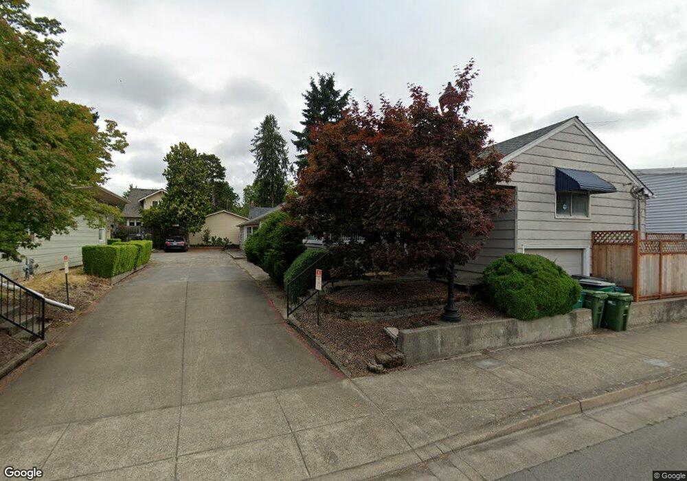 711 E Hancock St, Newberg, OR 97132 - photo 1