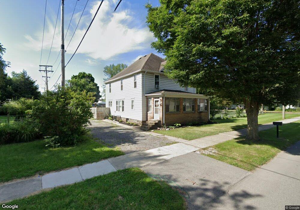 403 E Lusher Ave, Elkhart, IN 46517 - photo 1