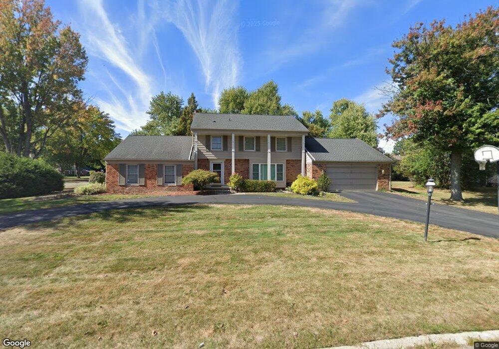 3262 E Bradford Dr, Bloomfield Hills, MI 48301 - photo 1