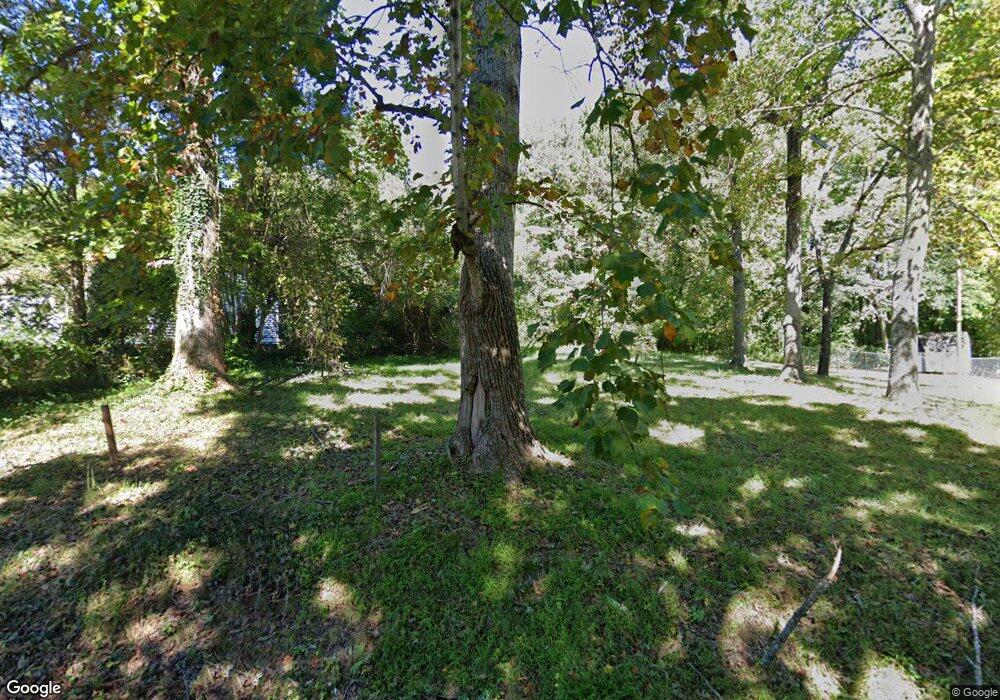 3003 Oakcrest Ave, High Point, NC 27260 - photo 1