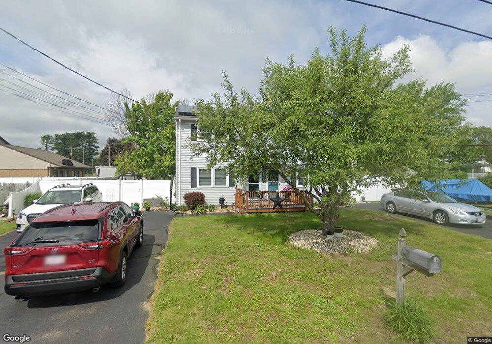 8 Day St unit 10, Feeding Hills, MA 01030 - photo 1