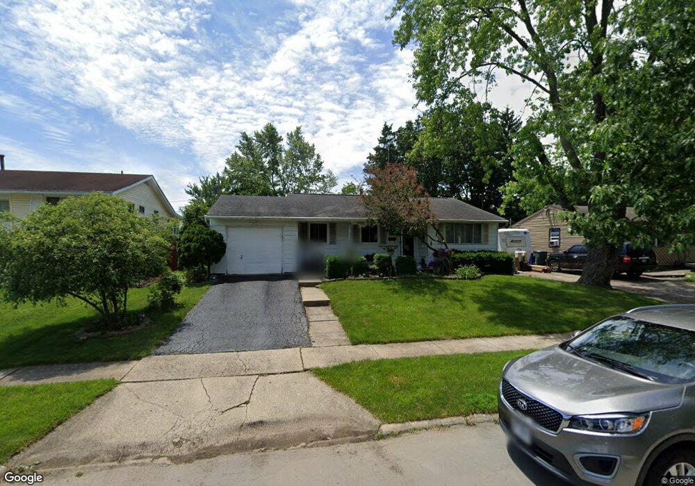 1405 Chesterton Square S, Columbus, OH 43229 - photo 1