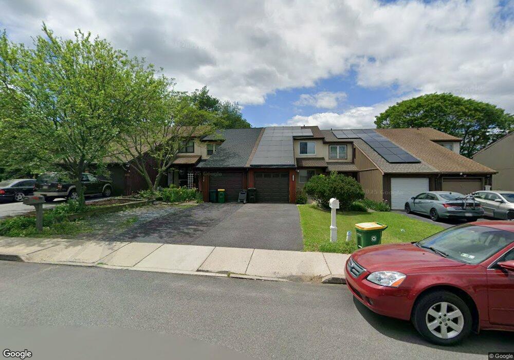 334 Parkside Dr, Macungie, PA 18062 - photo 1