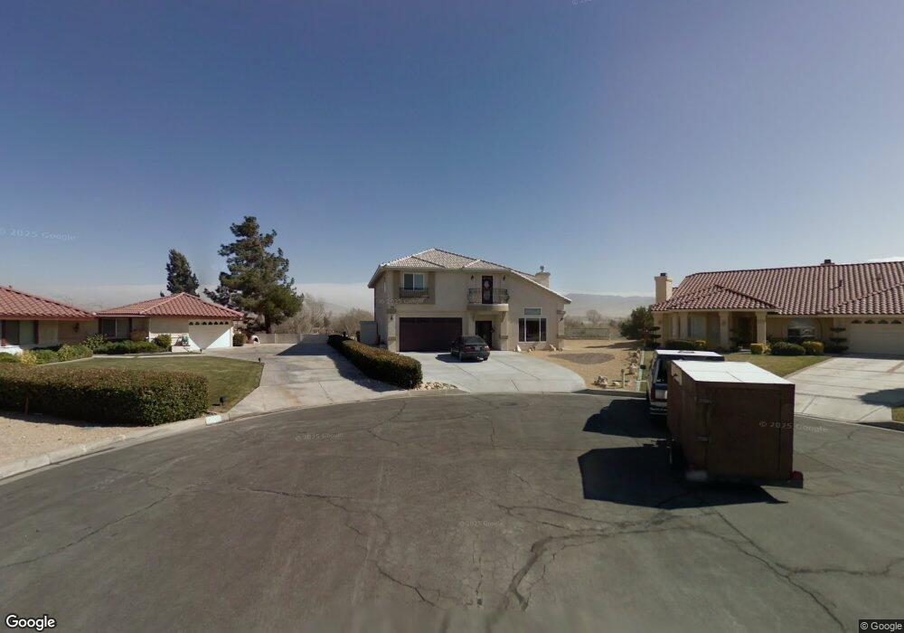 18199 Pebble Beach Dr, Victorville, CA 92395 - photo 1