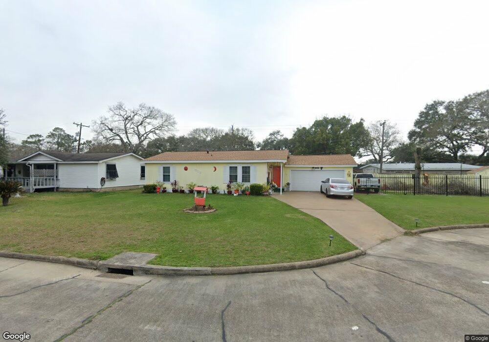 1608 Casa Ct, Alvin, TX 77511 - photo 1