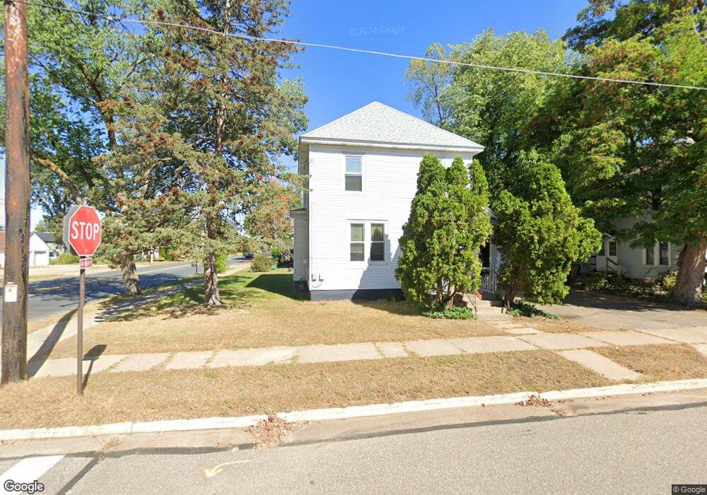903 Main St E, Menomonie, WI 54751 - photo 1
