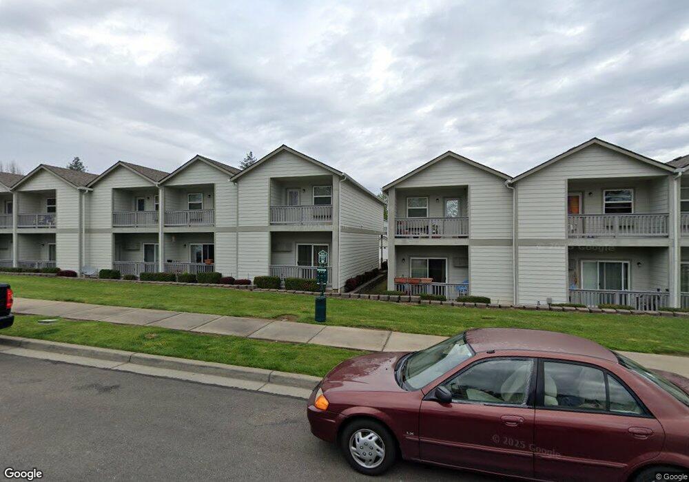 1151 SW Lafayette Dr, Grants Pass, OR 97527 - photo 1