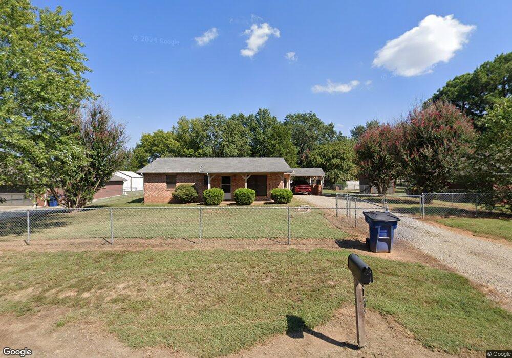 1107 Beller St, Muldrow, OK 74948 - photo 1