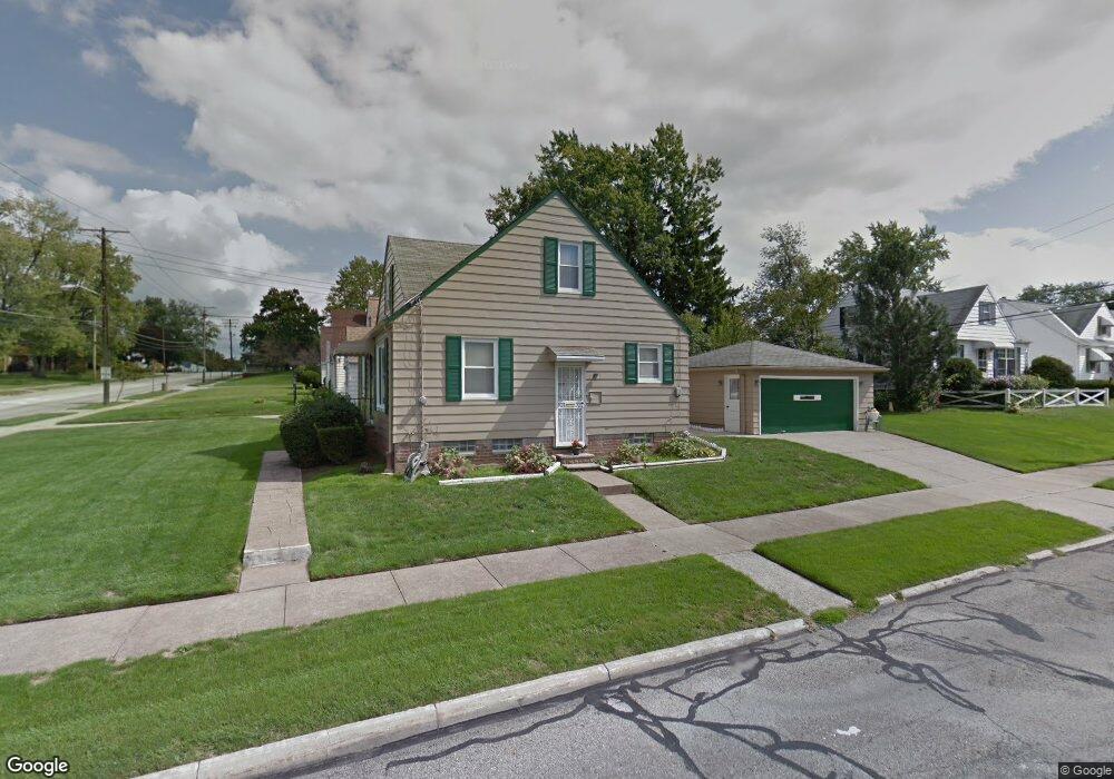 18614 Libby Rd, Maple Heights, OH 44137 - photo 1