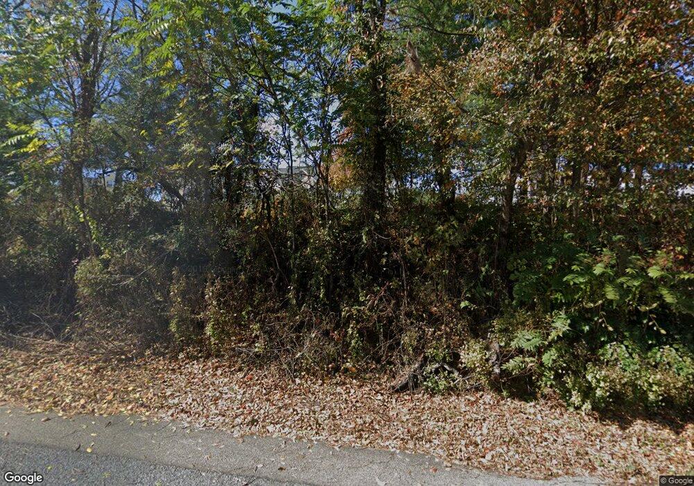 305 Coventry Pointe Ln, Pottstown, PA 19465 - photo 1