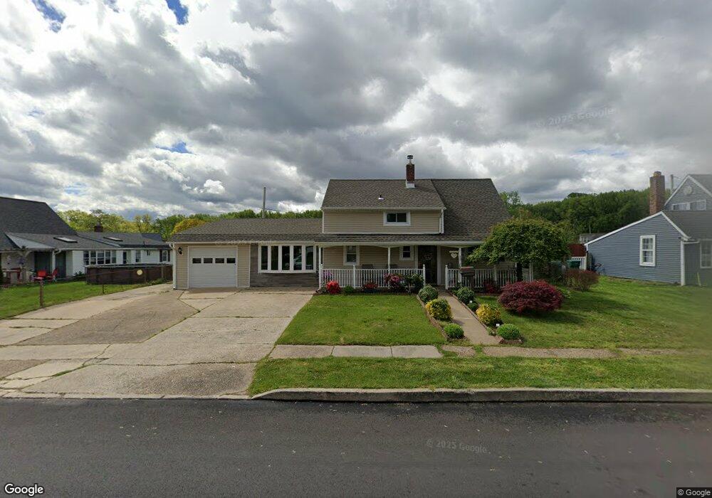 90 Red Cedar Dr, Levittown, PA 19055 - photo 1