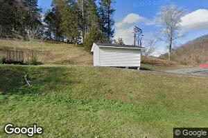 85 Old School House Ln, Pikeville, KY 41501